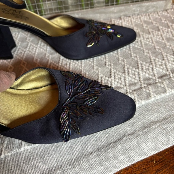PM Collection Maura Navy Beaded Formal Heel. Size 7 1/2. 2 3/4” Heel - Picture 4 of 10